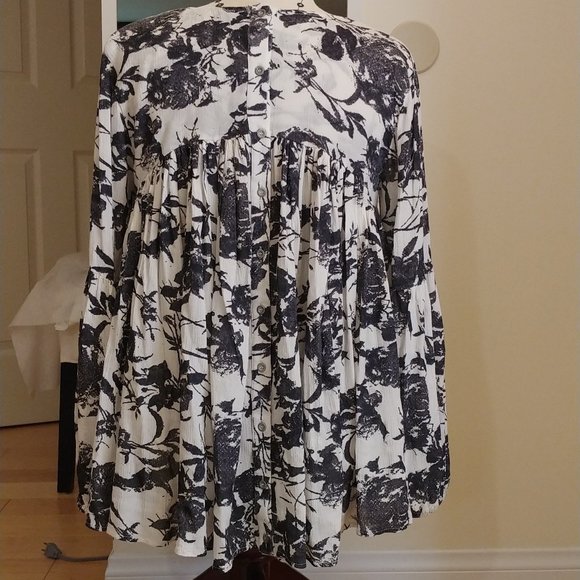 Chelsea & Theodore Top Blouse Small/M - Picture 4 of 10